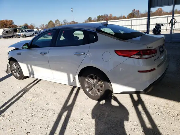 5XXGT4L36LG424157 2020 KIA OPTIMA - Image 2