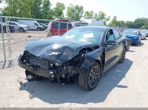 5XXGT4L36LG428838 2020 KIA OPTIMA - Image 2