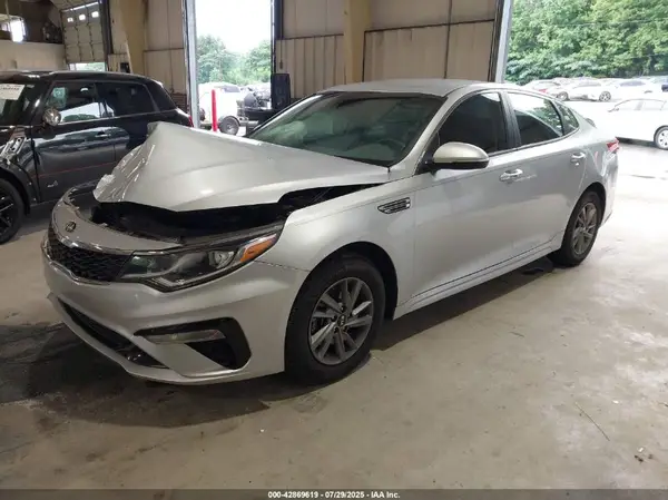 5XXGT4L36LG433473 2020 KIA OPTIMA - Image 2