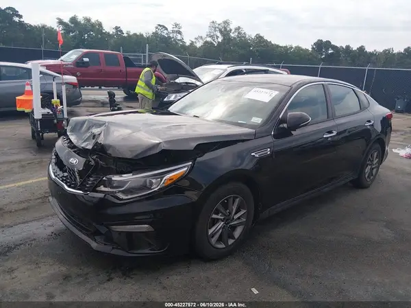 5XXGT4L36LG434199 2020 KIA OPTIMA - Image 2