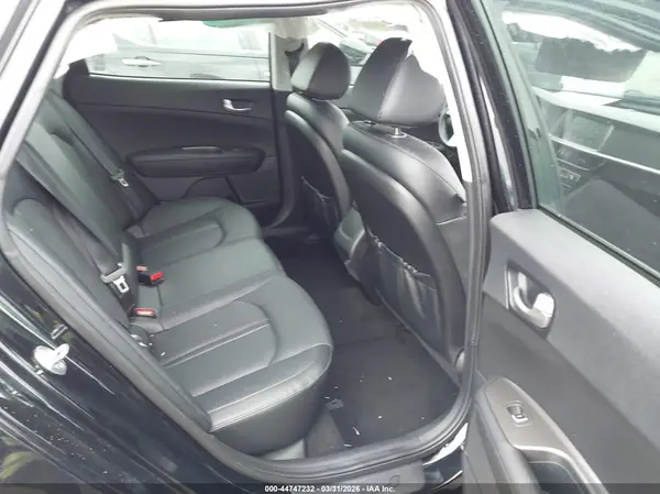 5XXGT4L36LG434445 2020 KIA OPTIMA - Image 8
