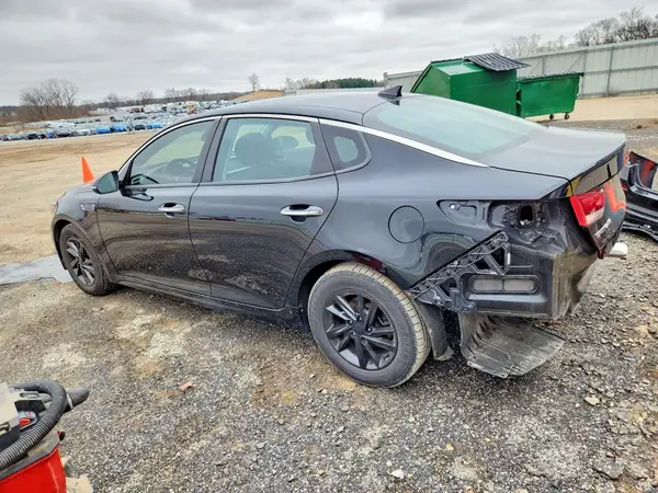 5XXGT4L36LG435241 2020 KIA OPTIMA - Image 2