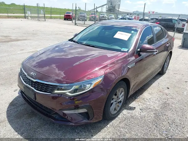 5XXGT4L36LG437801 2020 KIA OPTIMA - Image 2