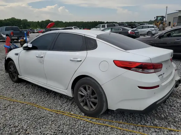 5XXGT4L36LG439743 2020 KIA OPTIMA - Image 2