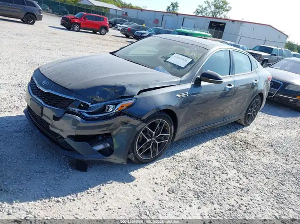 5XXGT4L36LG441833 2020 KIA OPTIMA - Image 2