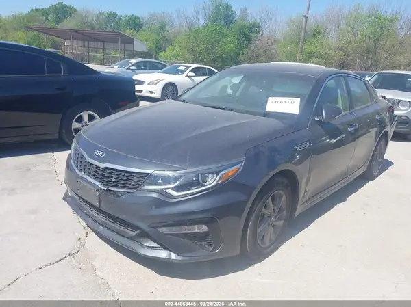 5XXGT4L36LG444845 2020 KIA OPTIMA - Image 2