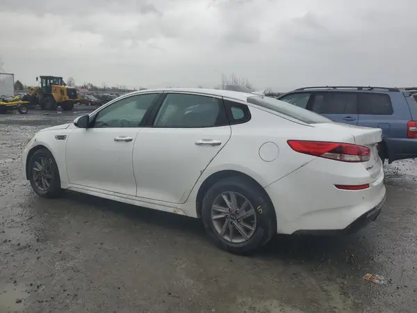 5XXGT4L36LG445591 2020 KIA OPTIMA - Image 2