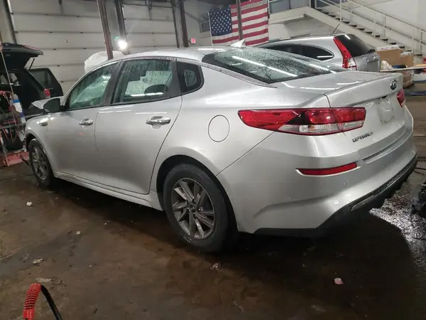 5XXGT4L36LG449074 2020 KIA OPTIMA - Image 2