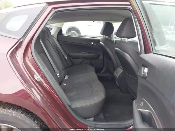 5XXGT4L36LG451505 2020 KIA OPTIMA - Image 8