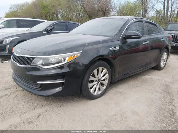 5XXGT4L37GG003859 2016 KIA OPTIMA - Image 2
