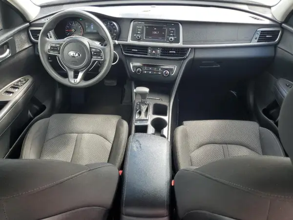 5XXGT4L37GG009077 2016 KIA OPTIMA - Image 8