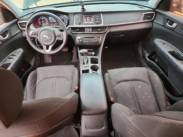 5XXGT4L37GG010164 2016 KIA OPTIMA - Image 8