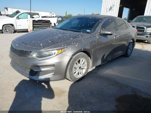 5XXGT4L37GG015235 2016 KIA OPTIMA - Image 2