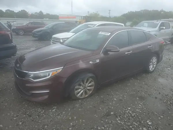 5XXGT4L37GG015882 2016 KIA OPTIMA - Image 1