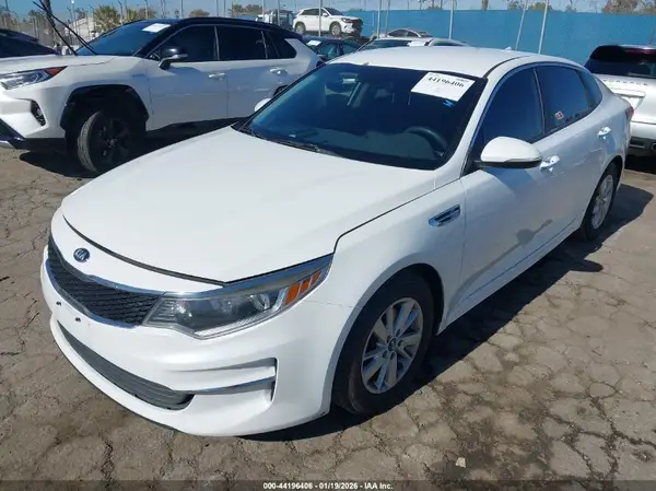 5XXGT4L37GG017499 2016 KIA OPTIMA - Image 2