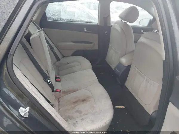 5XXGT4L37GG018913 2016 KIA OPTIMA - Image 8