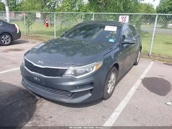 5XXGT4L37GG018944 2016 KIA OPTIMA - Image 2