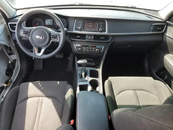 5XXGT4L37GG028857 2016 KIA OPTIMA - Image 8