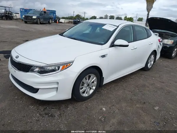 5XXGT4L37GG035324 2016 KIA OPTIMA - Image 2