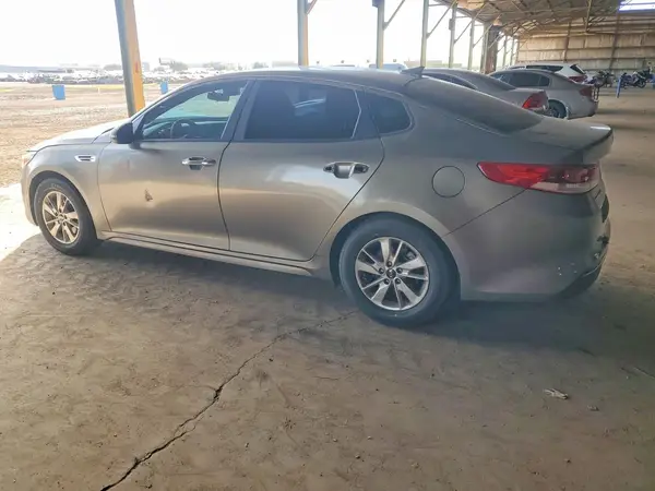 5XXGT4L37GG037803 2016 KIA OPTIMA - Image 2