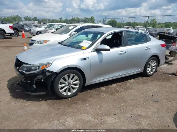 5XXGT4L37GG044069 2016 KIA OPTIMA - Image 2