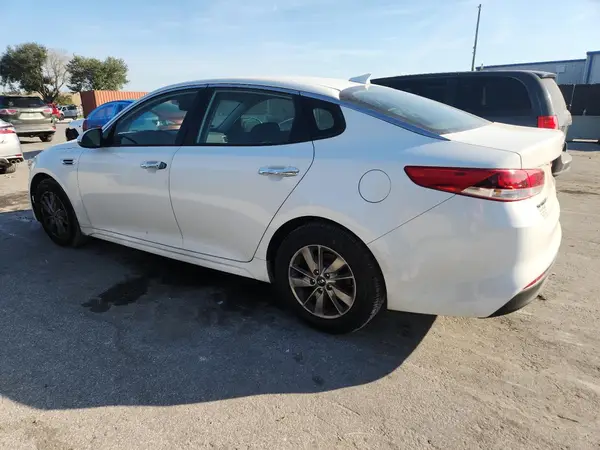 5XXGT4L37GG049112 2016 KIA OPTIMA - Image 2