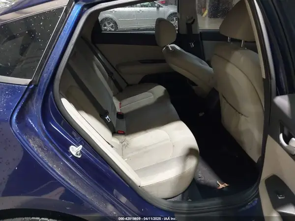5XXGT4L37GG059994 2016 KIA OPTIMA - Image 8