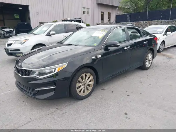5XXGT4L37GG071644 2016 KIA OPTIMA - Image 2