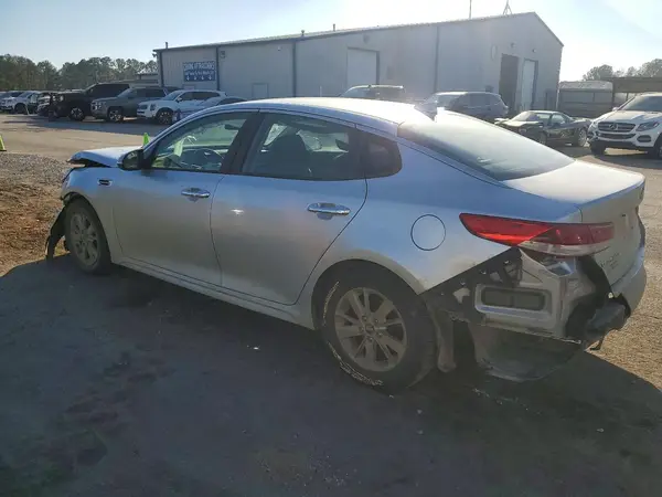 5XXGT4L37GG077704 2016 KIA OPTIMA - Image 2