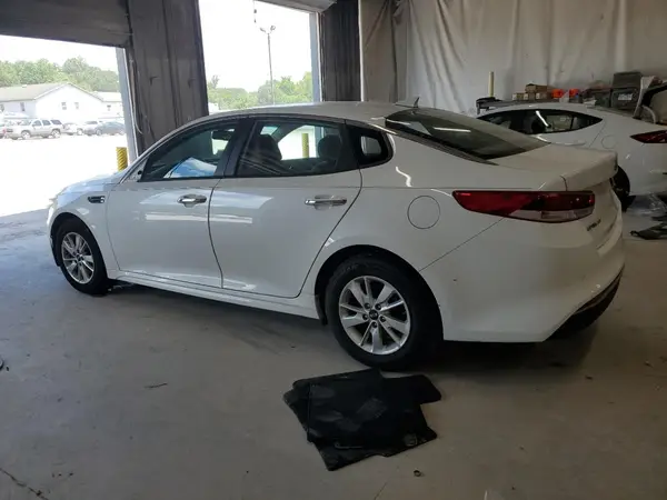 5XXGT4L37GG080974 2016 KIA OPTIMA - Image 2
