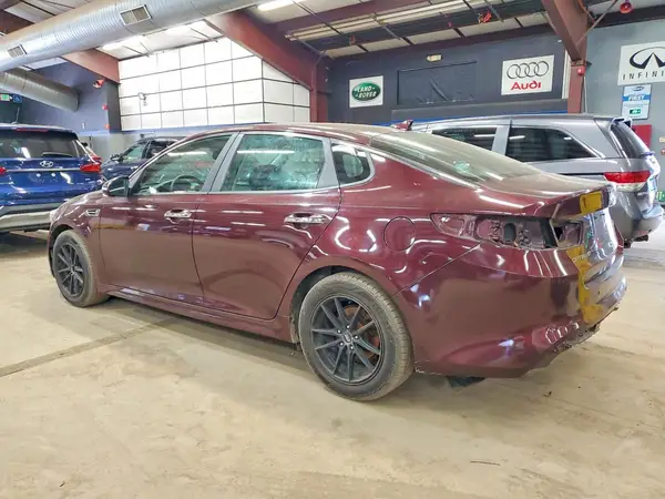 5XXGT4L37GG084779 2016 KIA OPTIMA - Image 2