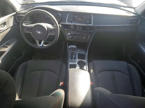 5XXGT4L37GG088279 2016 KIA OPTIMA - Image 8