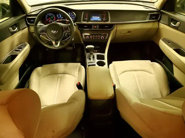 5XXGT4L37GG094177 2016 KIA OPTIMA - Image 8