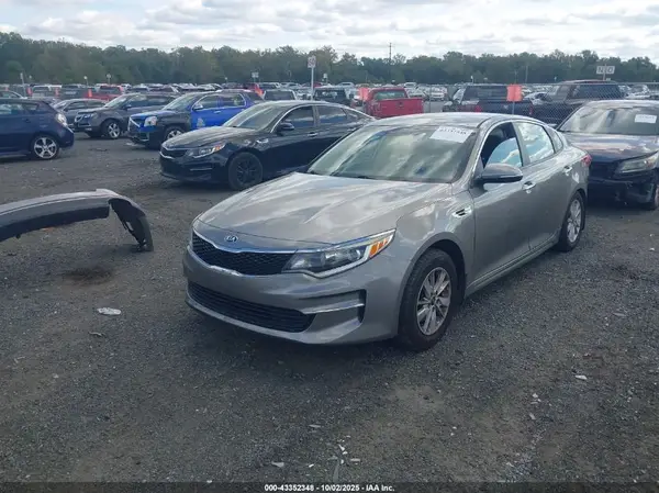 5XXGT4L37GG097256 2016 KIA OPTIMA - Image 2