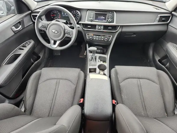 5XXGT4L37GG097824 2016 KIA OPTIMA - Image 8