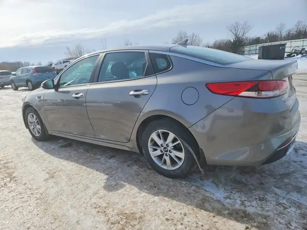 5XXGT4L37GG098133 2016 KIA OPTIMA - Image 2