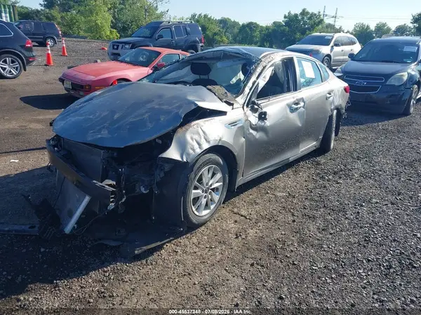 5XXGT4L37GG099573 2016 KIA OPTIMA - Image 2