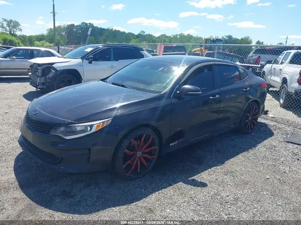 5XXGT4L37GG100043 2016 KIA OPTIMA - Image 2