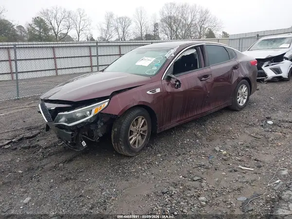 5XXGT4L37GG102830 2016 KIA OPTIMA - Image 2