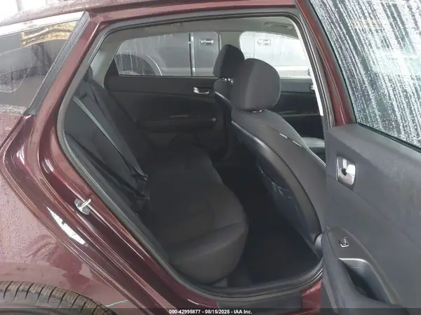 5XXGT4L37GG104951 2016 KIA OPTIMA - Image 8