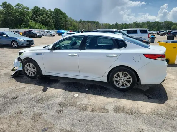 5XXGT4L37GG110779 2016 KIA OPTIMA - Image 2