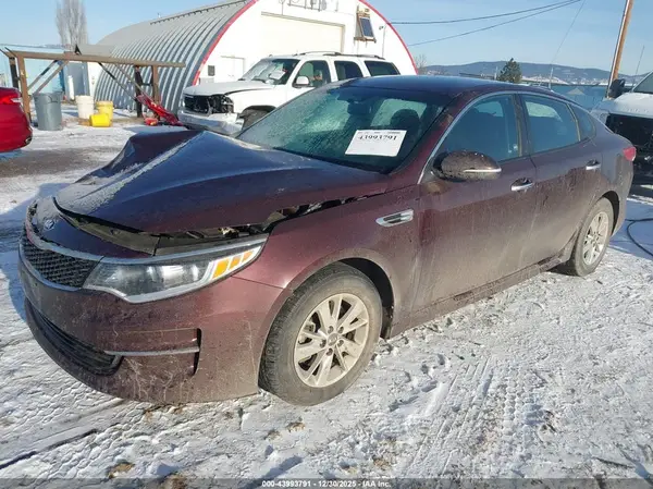 5XXGT4L37GG112225 2016 KIA OPTIMA - Image 2