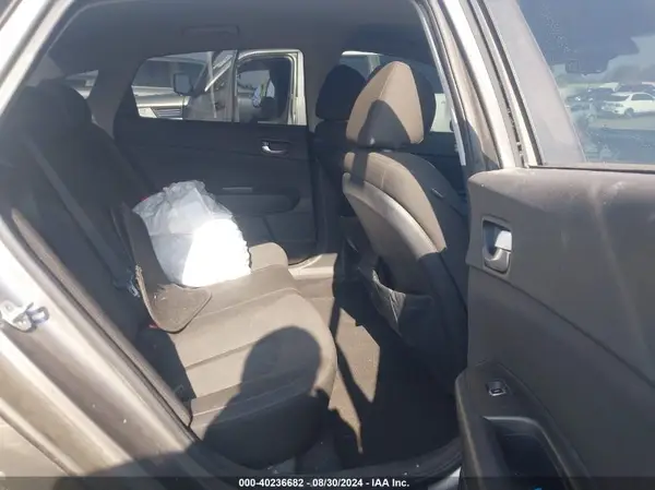 5XXGT4L37GG112287 2016 KIA OPTIMA - Image 8