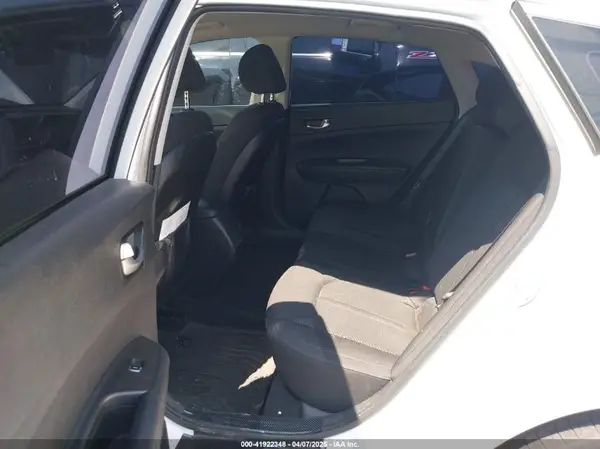 5XXGT4L37GG121295 2016 KIA OPTIMA - Image 8