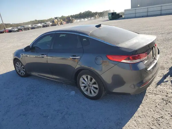 5XXGT4L37HG121833 2017 KIA OPTIMA - Image 2