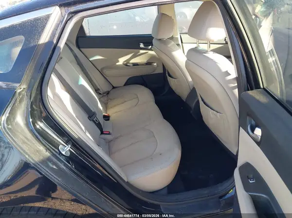 5XXGT4L37HG123632 2017 KIA OPTIMA - Image 8
