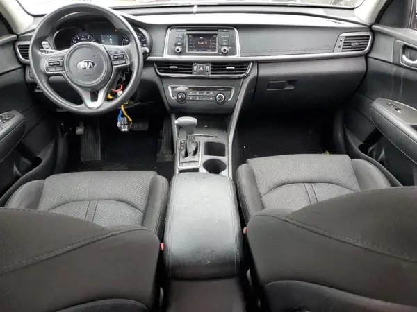 5XXGT4L37HG124988 2017 KIA OPTIMA - Image 8
