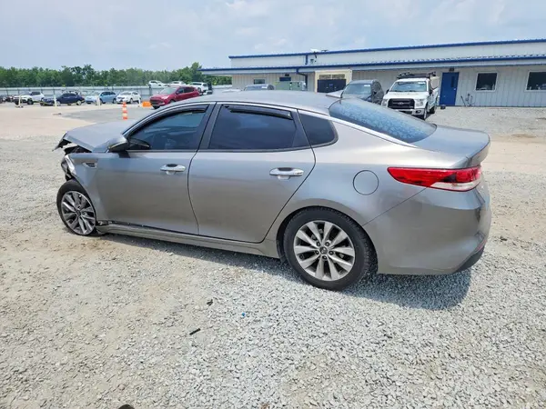 5XXGT4L37HG126434 2017 KIA OPTIMA - Image 2