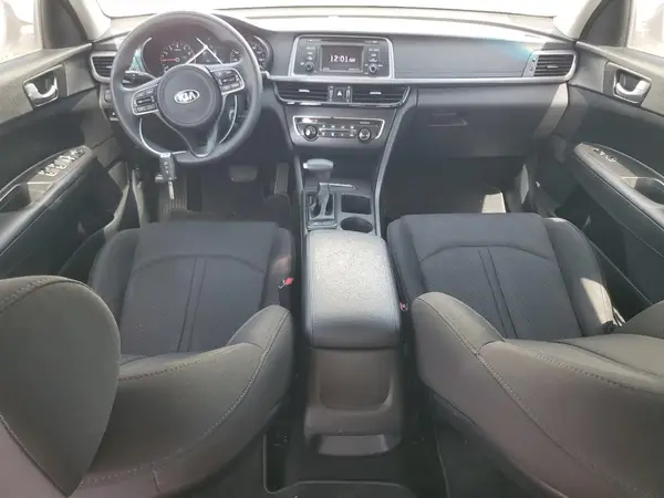 5XXGT4L37HG127437 2017 KIA OPTIMA - Image 8