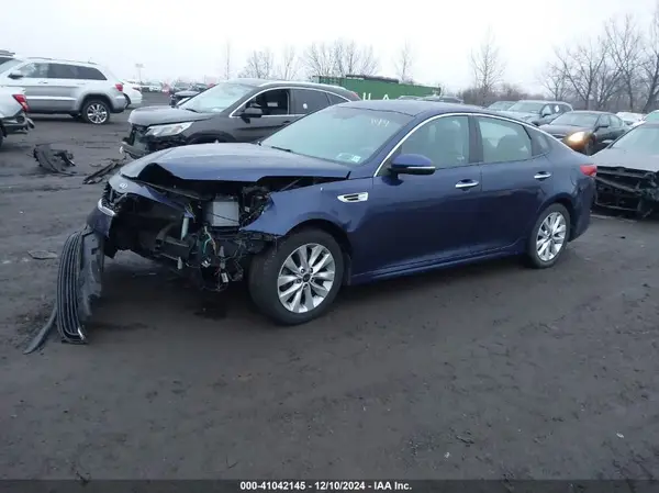 5XXGT4L37HG130175 2017 KIA OPTIMA - Image 2